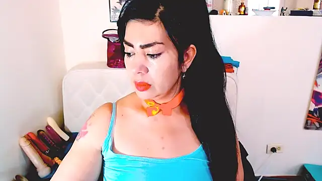 luisahott online show from 26, 6, 2026