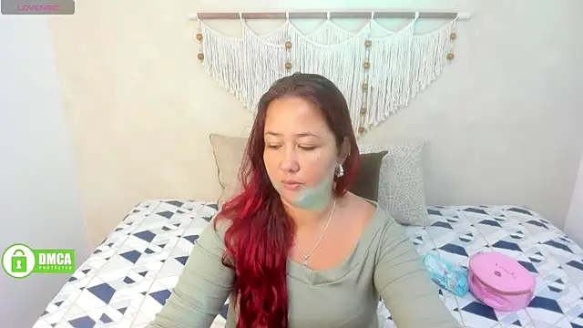  anavictoria  online show from 13, 9, 2025