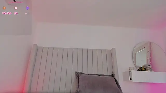 Shelynna azzul online show from 26, 5, 2026