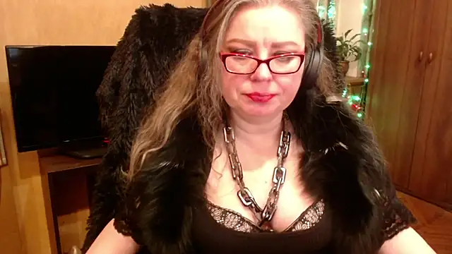 Miss Tress online show from 14, 2, 2025