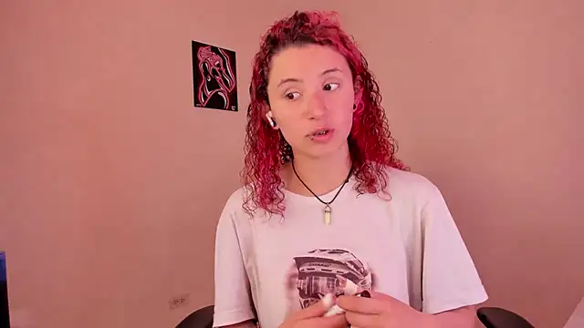 Snapshot of valent_27 chatting on 22, 11, 2025 valent 27 online show from 22, 11, 2025