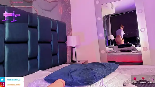 Snapshot of ALONDRAMILF chatting on 9, 11, 2025 ALONDRAMILF online show from 9, 11, 2025