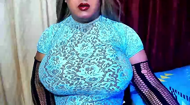 Snapshot of alessia_hot69 chatting on 12, 3, 2025 alessia hot69 online show from 12, 3, 2025