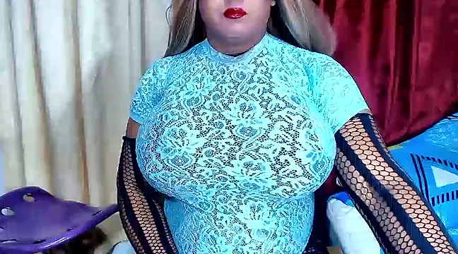 Snapshot of alessia_hot69 chatting on 18, 3, 2025 alessia hot69 online show from 18, 3, 2025