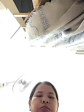 Lanyingxin18 online show from 13, 2, 2025