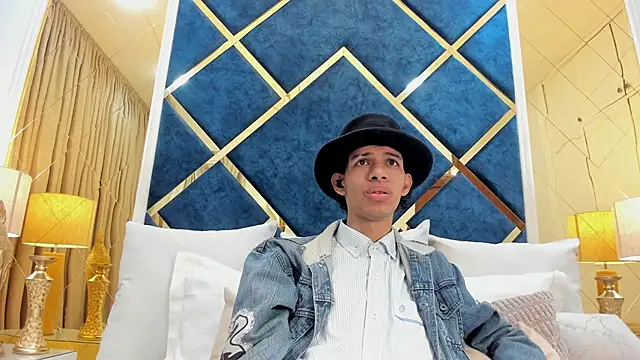 Snapshot of TomyMosterCock chatting on 6, 4, 2026 TomyMosterCock online show from 6, 4, 2026