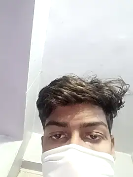 Snapshot of hotvarunrita chatting on 10, 10, 2025 hotvarunrita online show from 10, 10, 2025