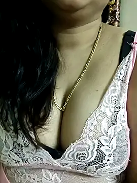 cuteyqueen online show from 3, 1, 2025