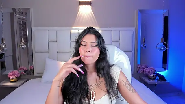 Snapshot of JessyEvans chatting on 21, 11, 2025 JessyEvans online show from 21, 11, 2025