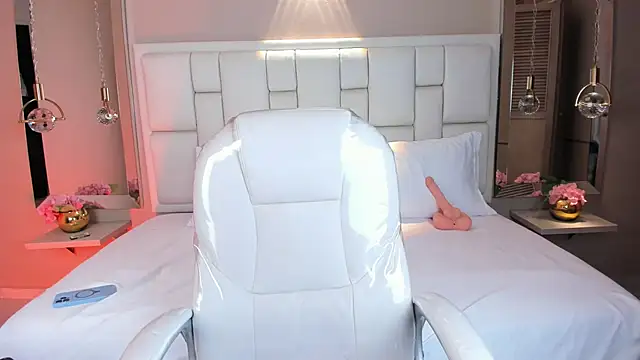 Snapshot of JessyEvans chatting on 10, 2, 2026 JessyEvans online show from 10, 2, 2026