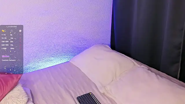 Snapshot of callme__val chatting on 23, 2, 2025 callme val online show from 23, 2, 2025