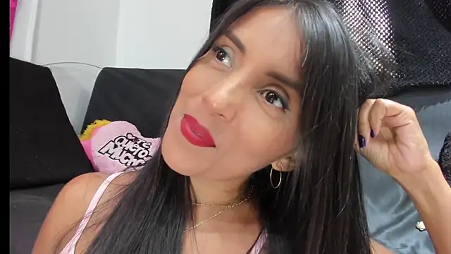 Snapshot of Sweet_Andrea2802 chatting on 13, 9, 2025 Sweet Andrea2802 online show from 13, 9, 2025