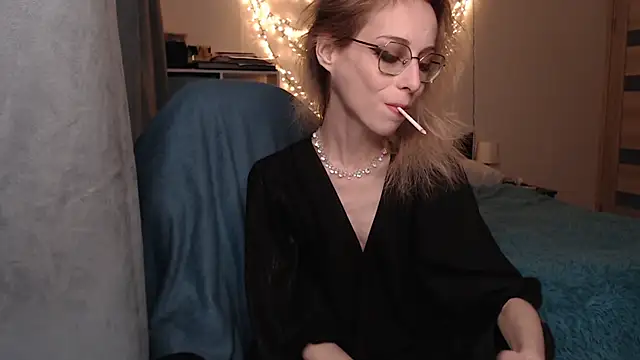 amber quell here online show from 2, 3, 2025