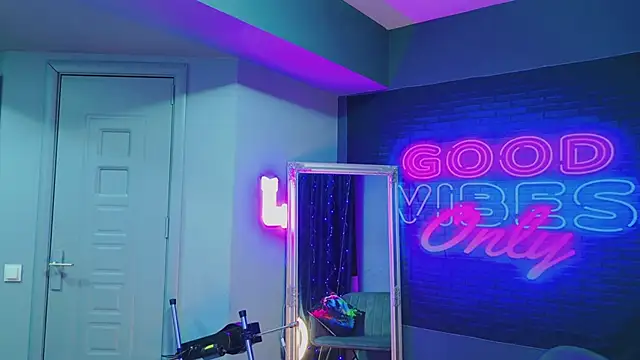 AriaVoss online show from 13, 1, 2025