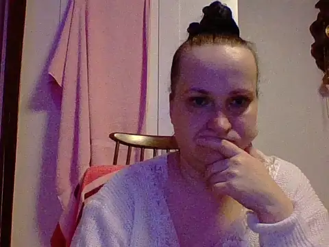  squirty cum lady  online show from 11, 3, 2025