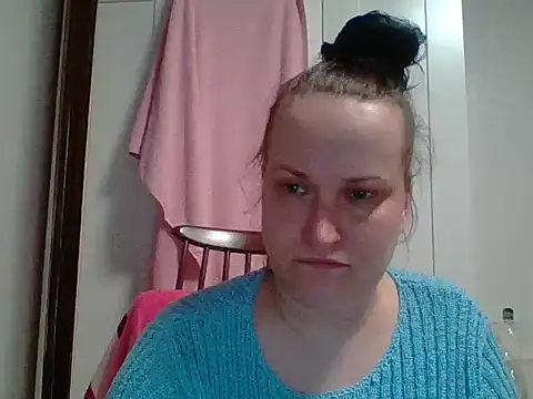  squirty cum lady  online show from 21, 3, 2025