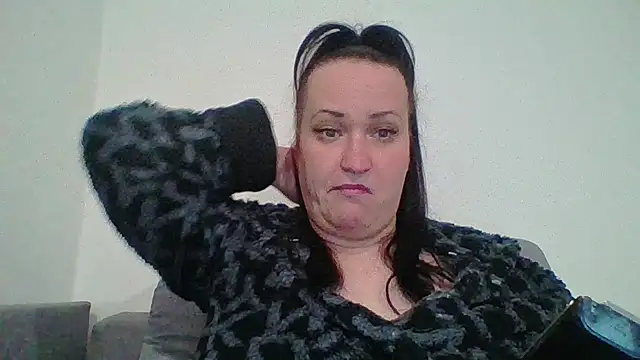  squirty cum lady  online show from 19, 10, 2025