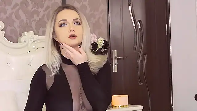 EllianaReese online show from 21, 2, 2025