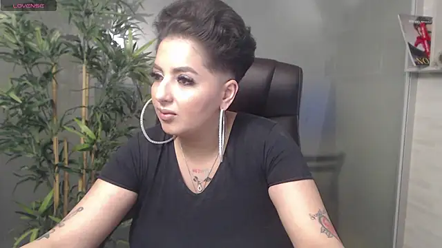 BustyAllyy online show from 22, 1, 2025