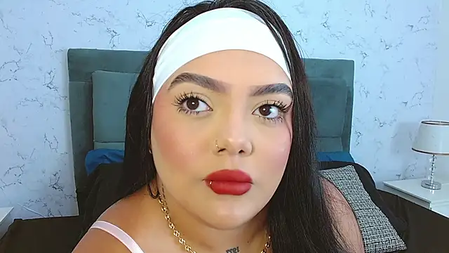 Brhiana Williamms online show from 7, 4, 2026