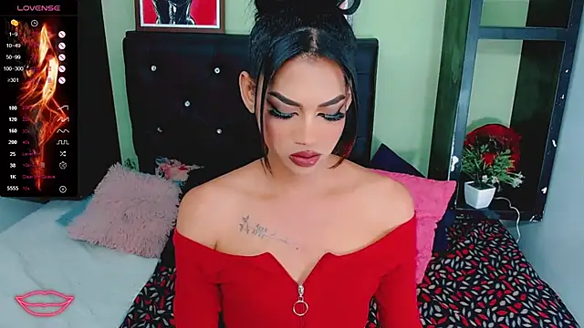 Snapshot of Amanda_bigx chatting on 9, 3, 2025 Amanda bigx online show from 9, 3, 2025