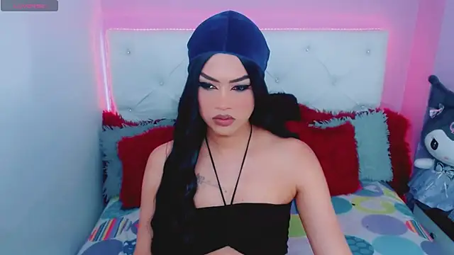 Snapshot of Amanda_bigx chatting on 12, 10, 2025 Amanda bigx online show from 12, 10, 2025