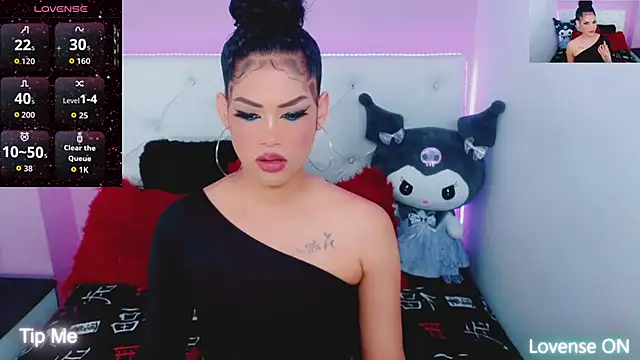 Snapshot of Amanda_bigx chatting on 24, 10, 2025 Amanda bigx online show from 24, 10, 2025