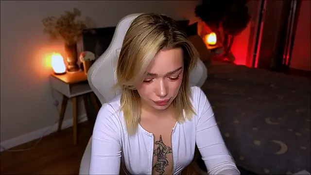 Lily Yin online show from 15, 1, 2026