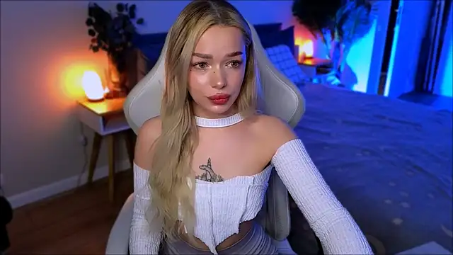Snapshot of Lily_Yin chatting on 1, 5, 2026 Lily Yin online show from 1, 5, 2026