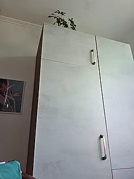 Snapshot of Schnubby1 chatting on 25, 2, 2025 Schnubby1 online show from 25, 2, 2025