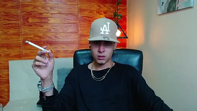 Bastiaan 28 online show from 31, 12, 2024