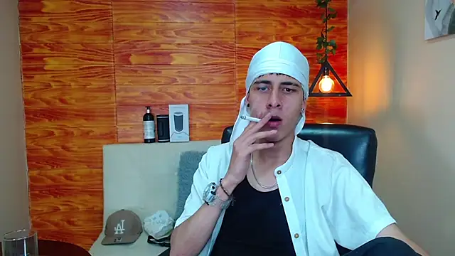 Bastiaan 28 online show from 15, 1, 2025