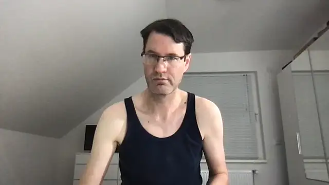 zxzx cam1 online show from 2, 2, 2025