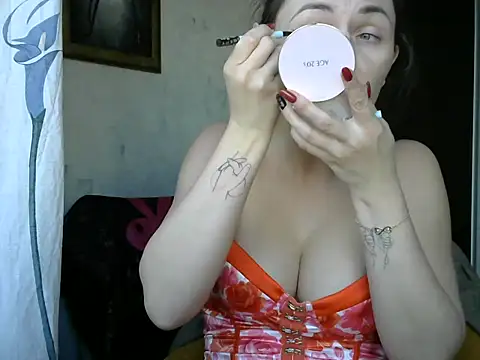 Snapshot of AngelinaLove28 chatting on 23, 2, 2025 AngelinaLove28 online show from 23, 2, 2025