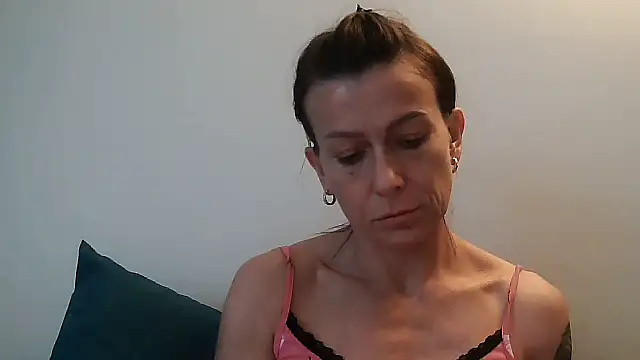 Snapshot of anechka1 chatting on 26, 4, 2026 anechka1 online show from 26, 4, 2026