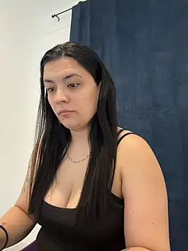 Snapshot of LuciaLoca chatting on 26, 2, 2026 LuciaLoca online show from 26, 2, 2026