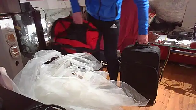 0815lukas2024 online show from 22, 12, 2024