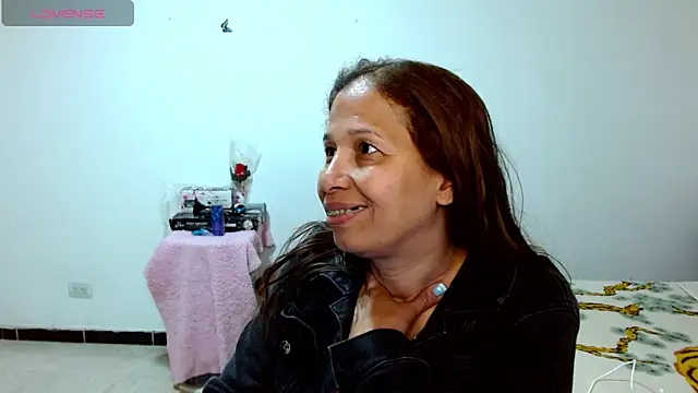 Snapshot of CaroMasha chatting on 18, 6, 2026 CaroMasha online show from 18, 6, 2026