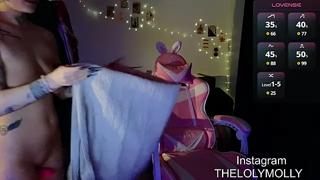 LolyMolli online show from 8, 2, 2025