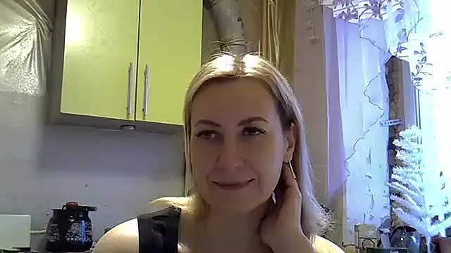 AshleyXHoney online show from 23, 12, 2024