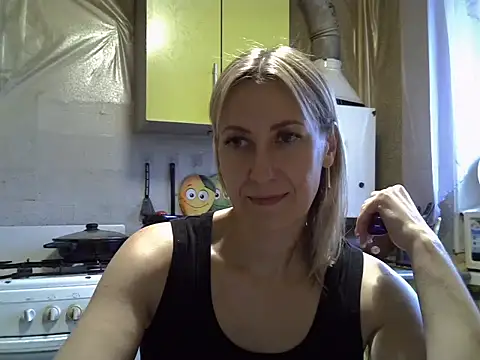 AshleyXHoney online show from 8, 9, 2025