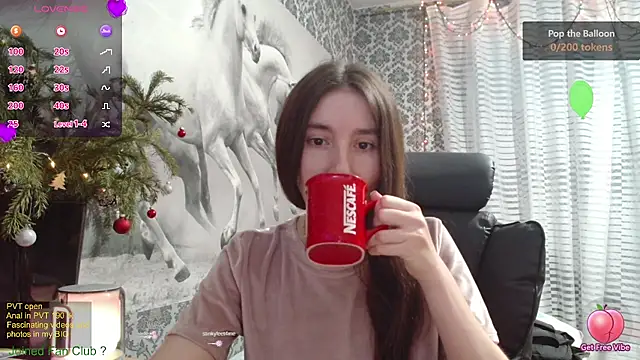 Wowpornoo online show from 20, 12, 2024