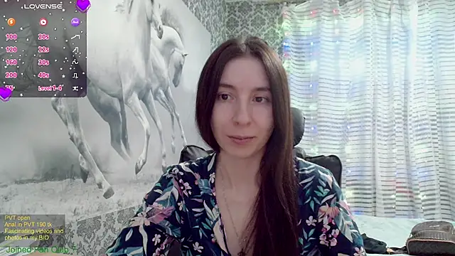 Wowpornoo online show from 8, 2, 2025