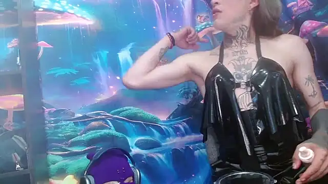 charlotbelucci  online show from 25, 1, 2025