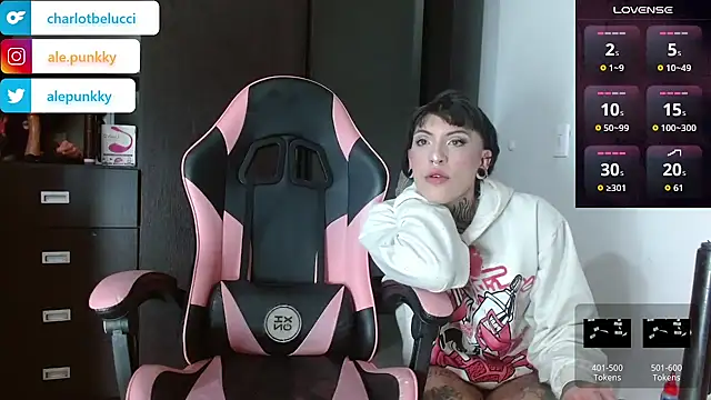 charlotbelucci  online show from 27, 11, 2025