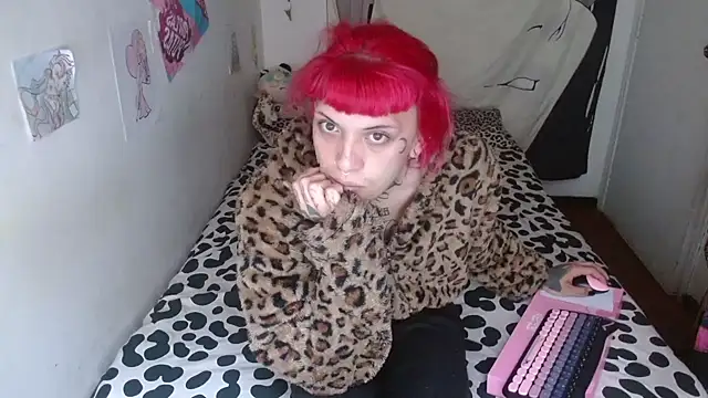 Snapshot of charlotbelucci_ chatting on 26, 6, 2026 charlotbelucci online show from 26, 6, 2026