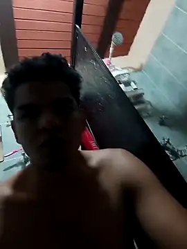 Snapshot of VERGOSAN18CM chatting on 11, 3, 2025 VERGOSAN18CM online show from 11, 3, 2025