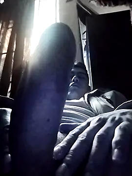 Snapshot of ToysSex_1 chatting on 5, 1, 2025 ToysSex 1 online show from 5, 1, 2025