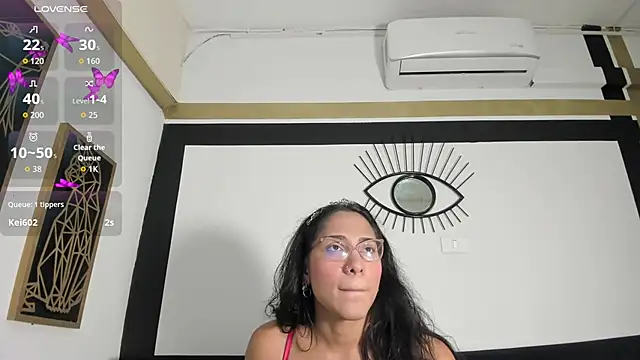 EmilyGomezLS online show from 1, 2, 2026