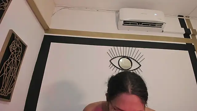 Snapshot of EmilyGomezLS chatting on 8, 5, 2026 EmilyGomezLS online show from 8, 5, 2026